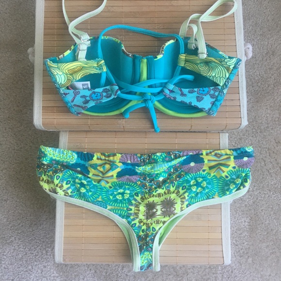 Sold🌞Maaji bikini set. Perfect fit, - Picture 2 of 2